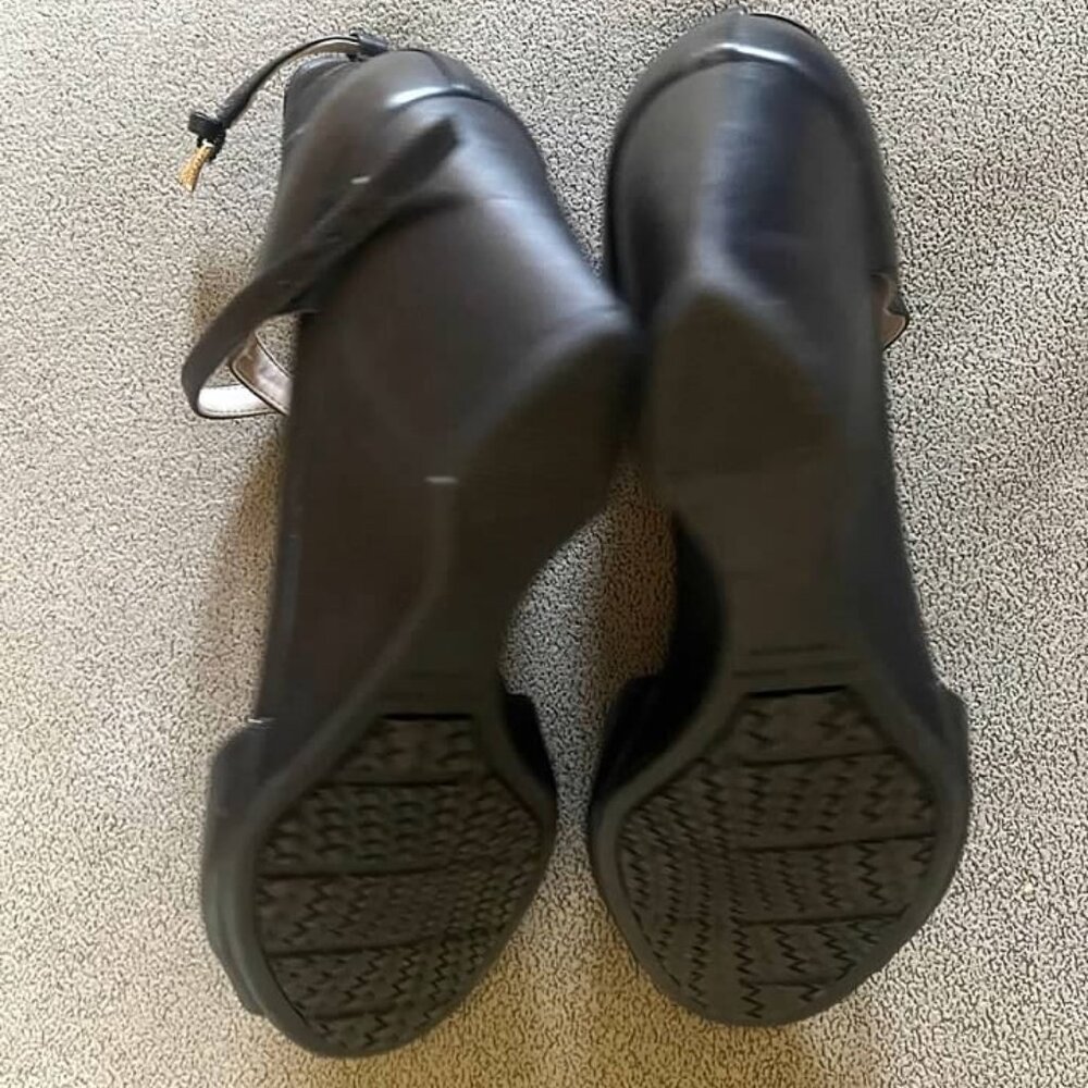 Cole Haan Wedge Sandal (Like New) - Picture 5 of 6
